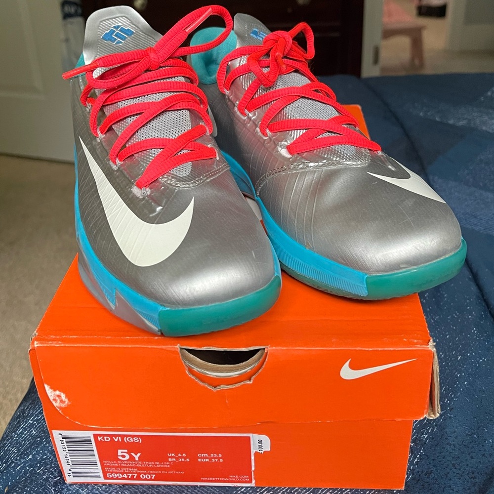 KD VI